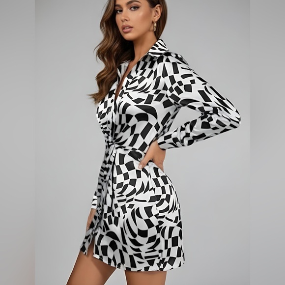 Black And White Geo Print Twist Front Shirt Dress - Picture 2 of 9